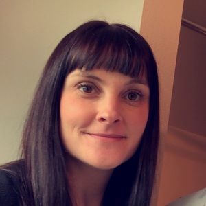 Meet your Posher, Jenny